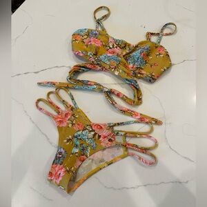 Montce Bikini